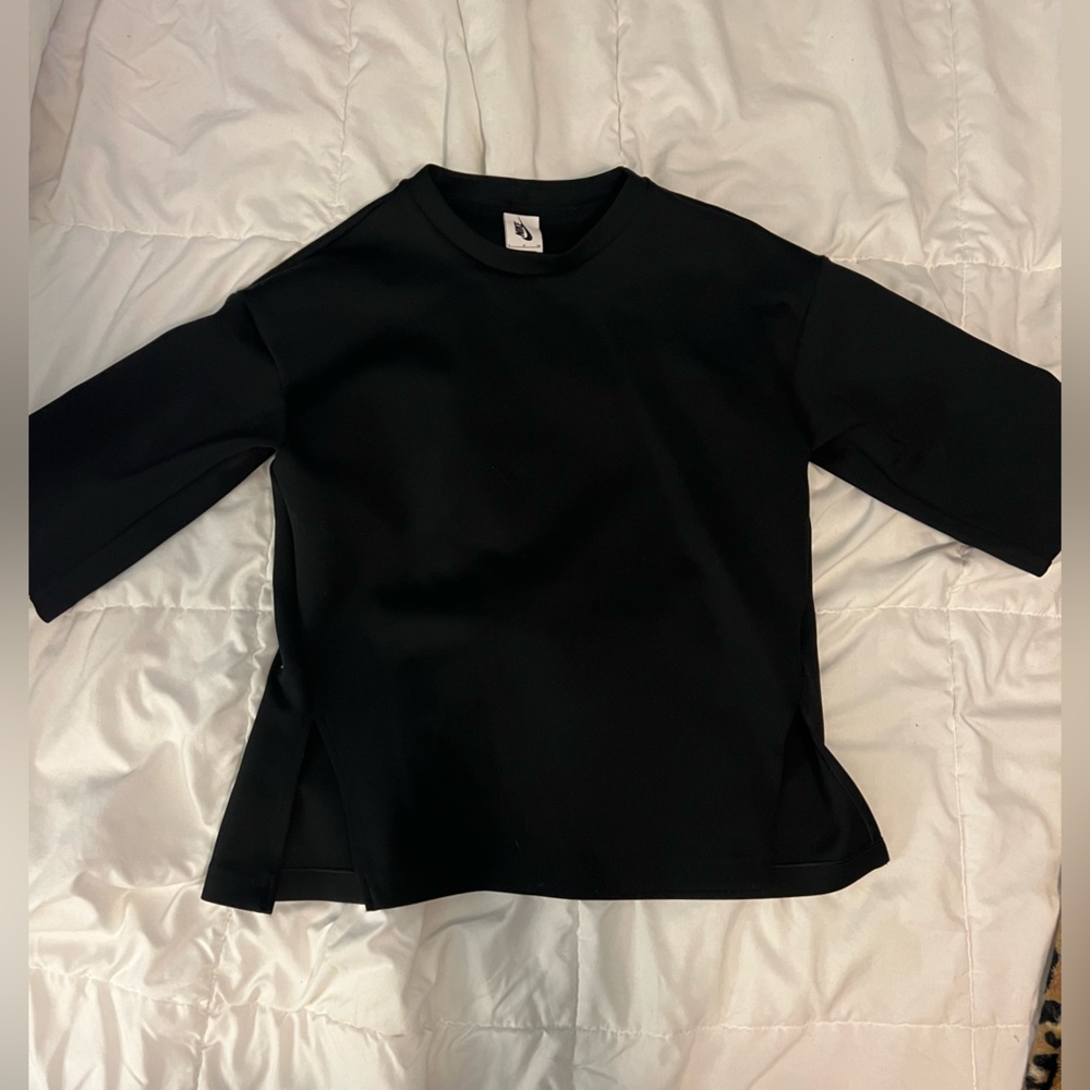 Nike tech black quarter sleeve shirt size small